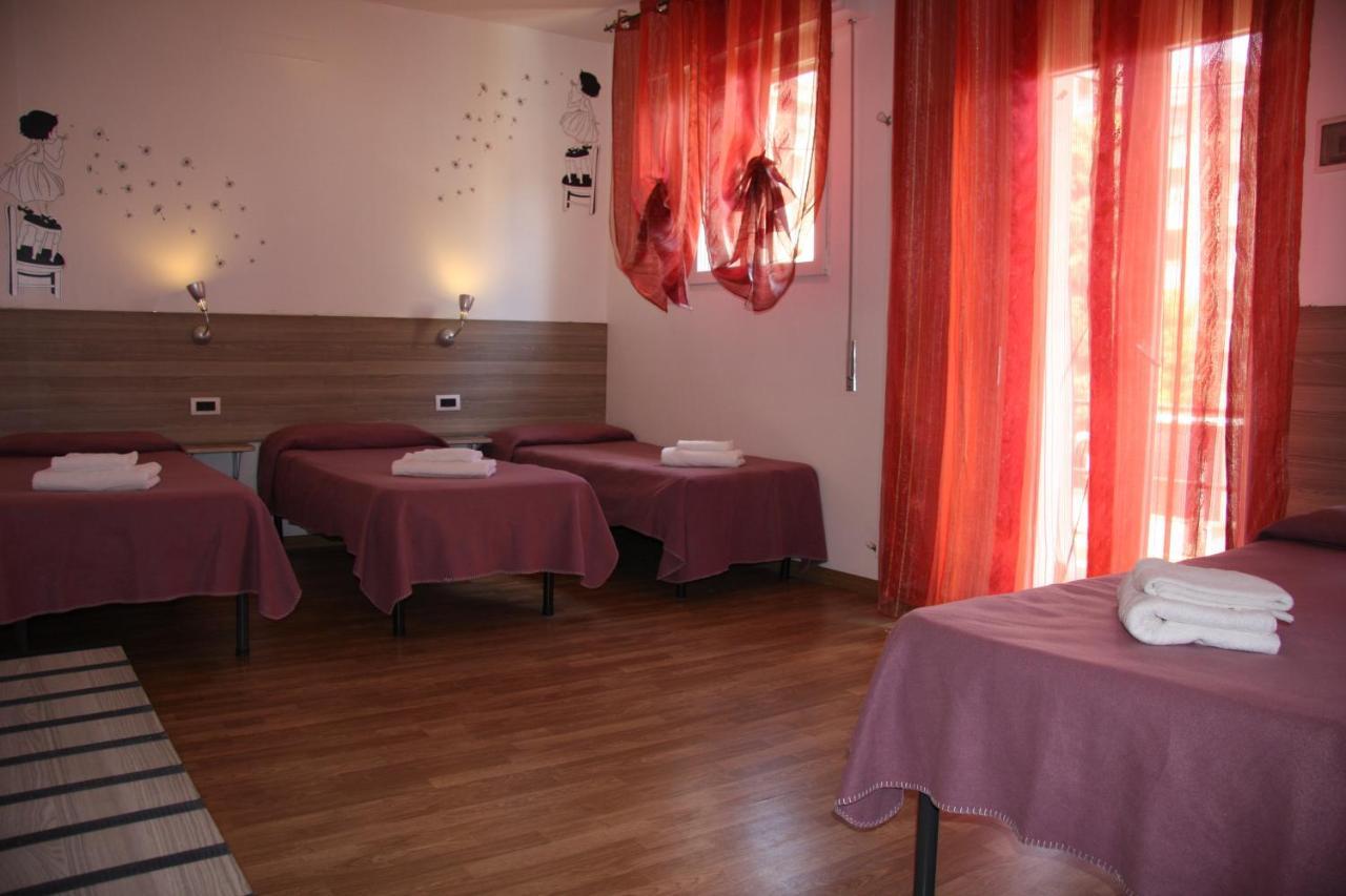 Hotel Adelchi Milánó Kültér fotó